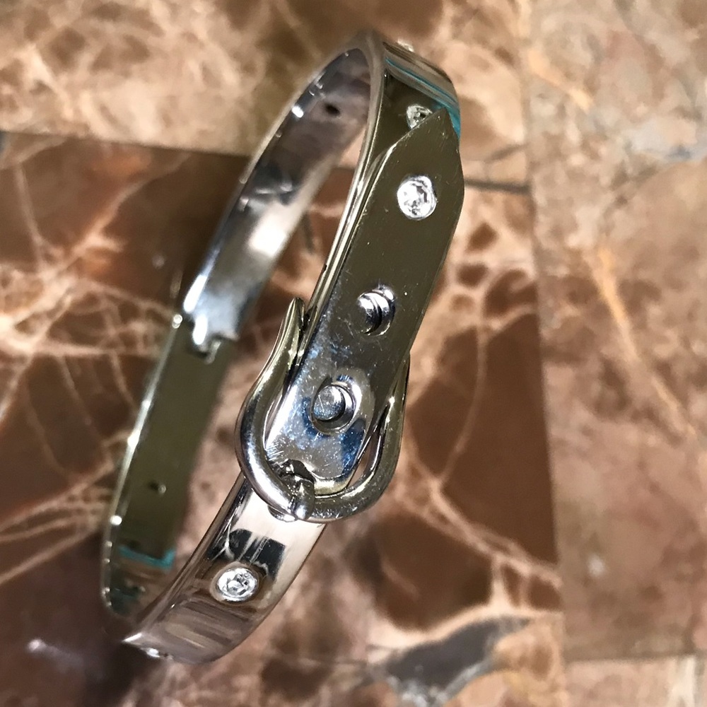 Stainless steel buckle clasp bracelet